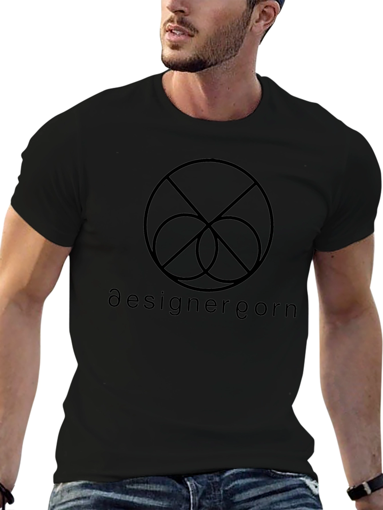 Camiseta Negra con Diseño Gráfico Abstracto y Texto