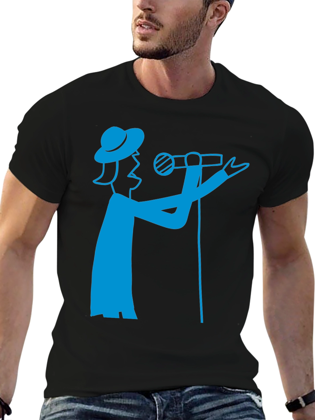 Camiseta Negra con Diseño de Cantante Azul
