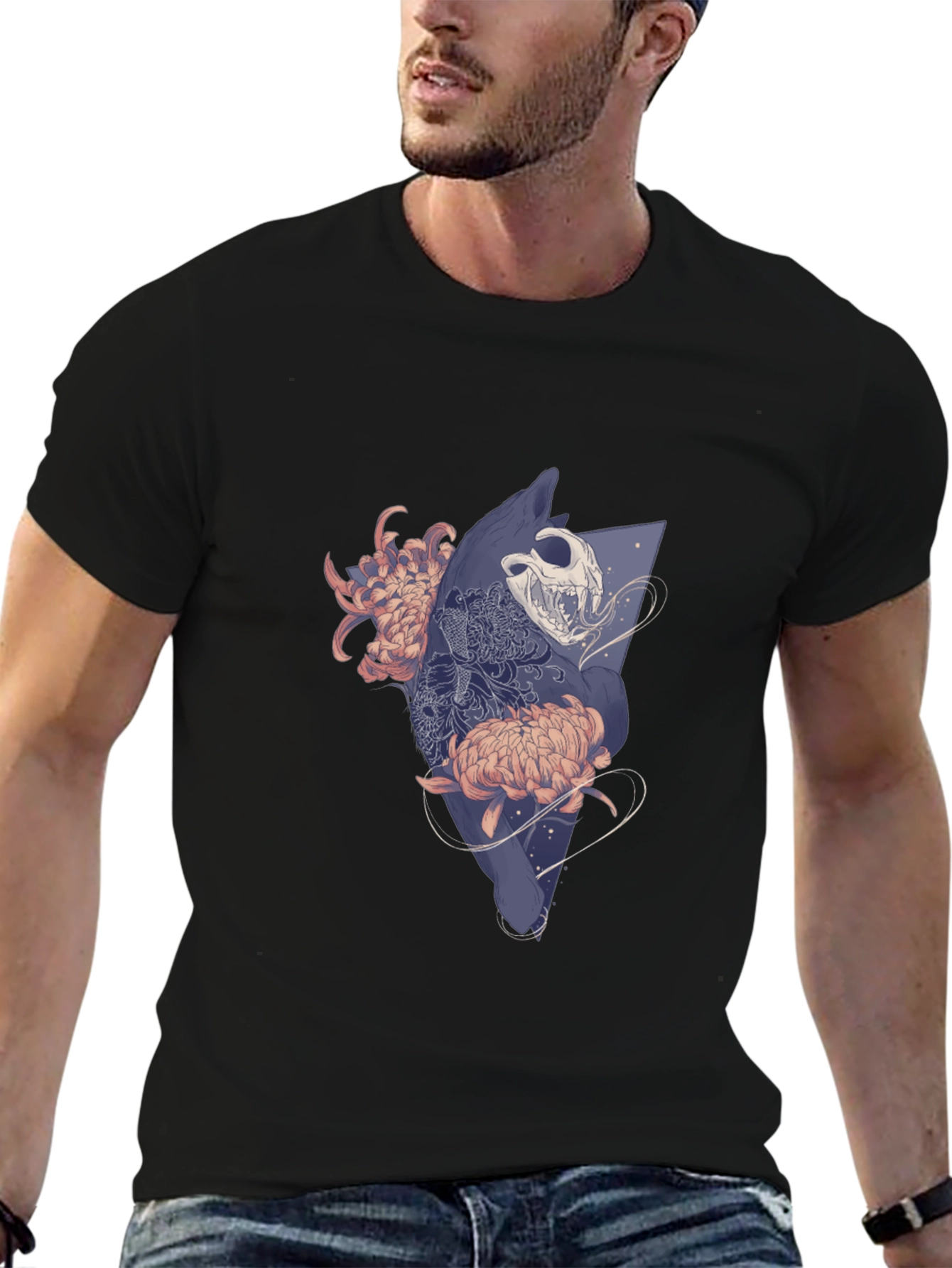 Camiseta Negra con Diseño Floral y Cráneo