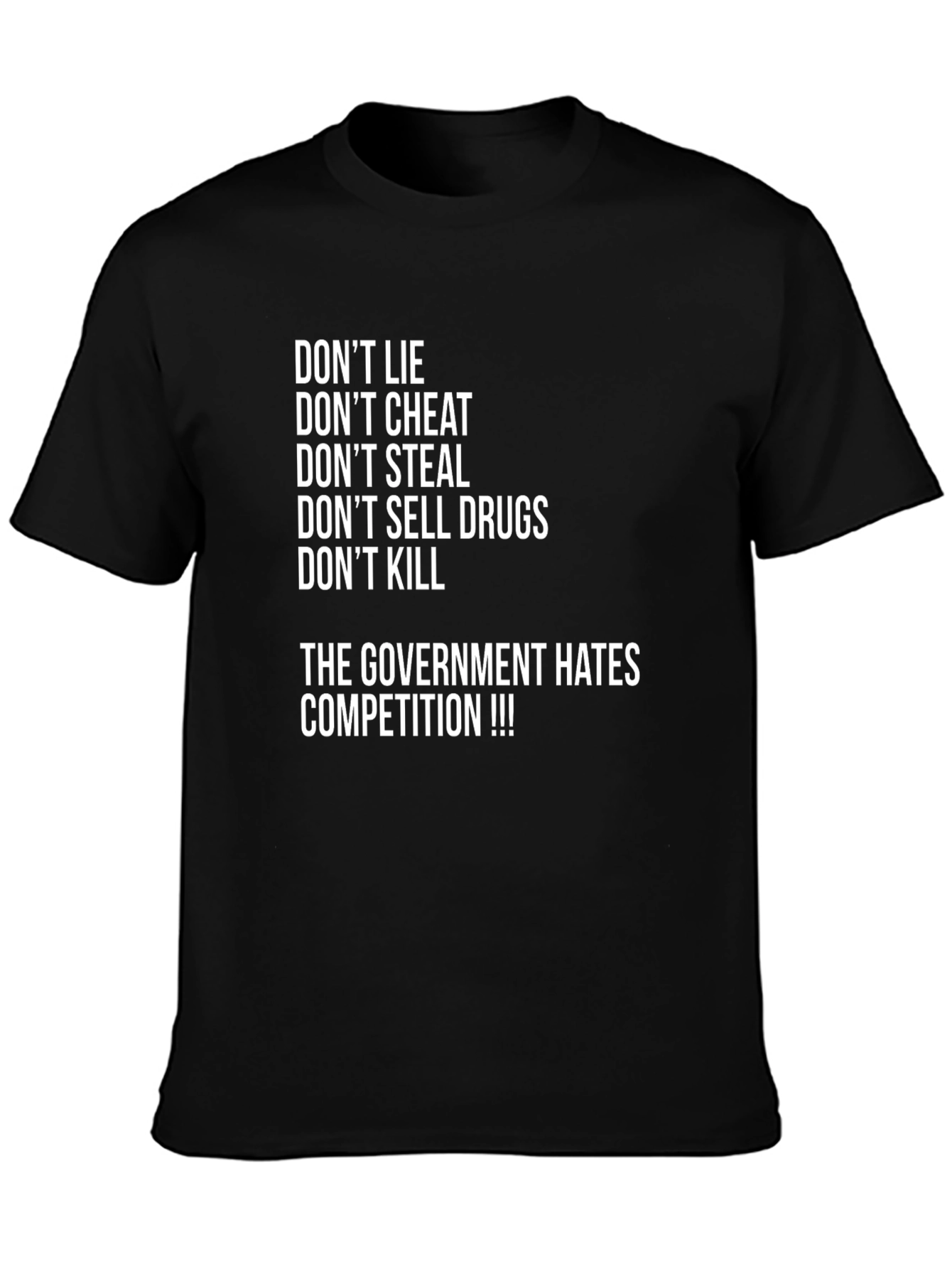 Camiseta Negra con Mensaje Anti-Sistema