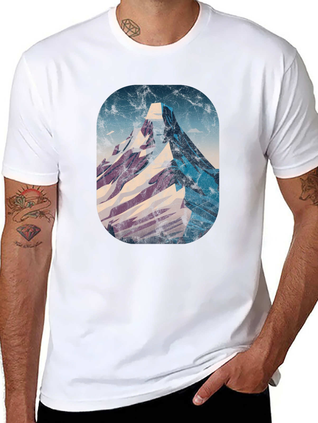 Camiseta Negra con Diseño de Montaña Retro
