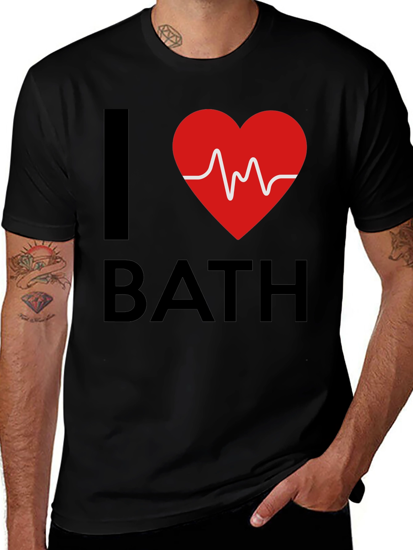 Camiseta Negra I Heart Bath con Diseño de Latido