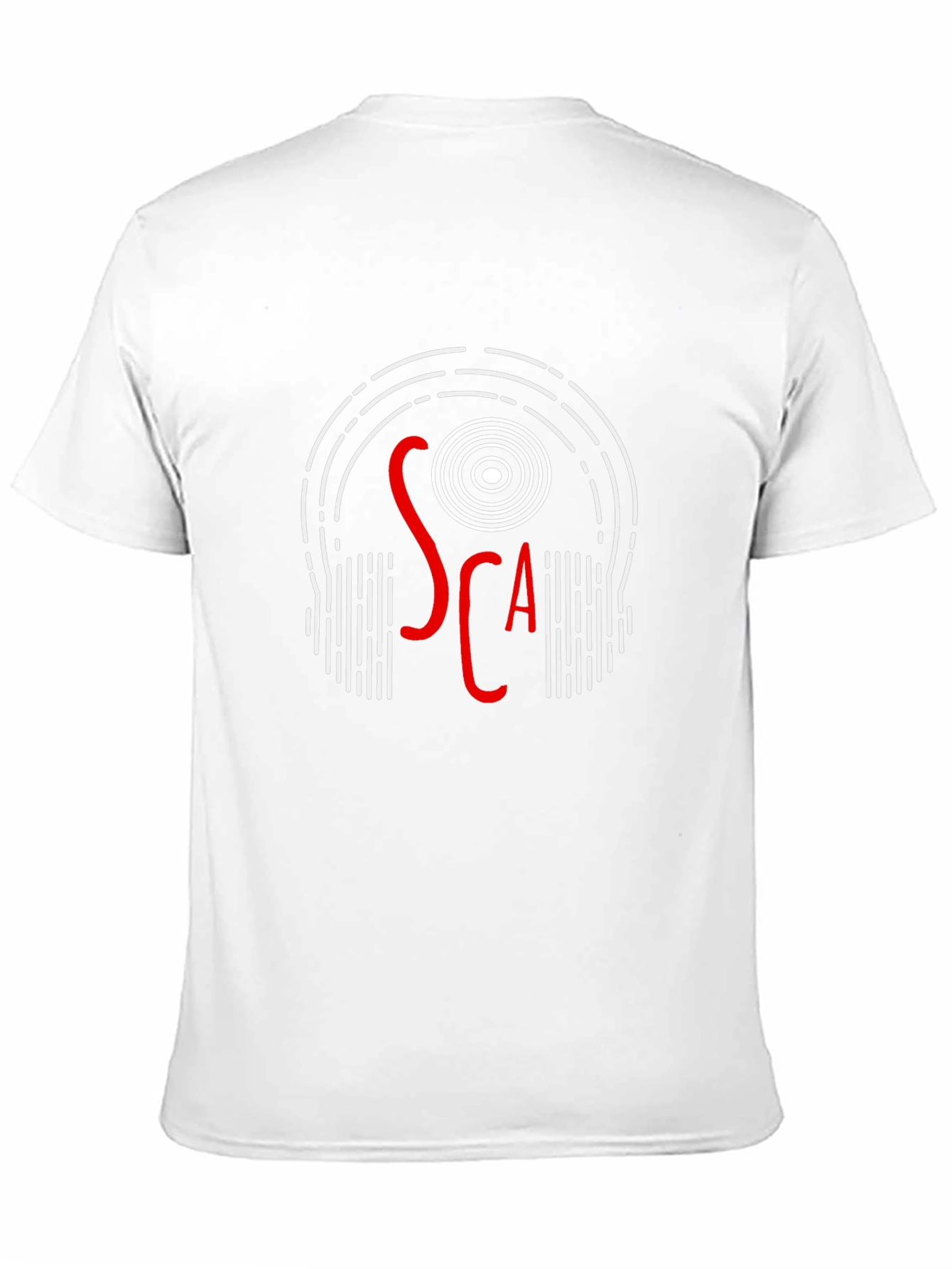 Camiseta Negra con Diseño de Auriculares y Texto SCA