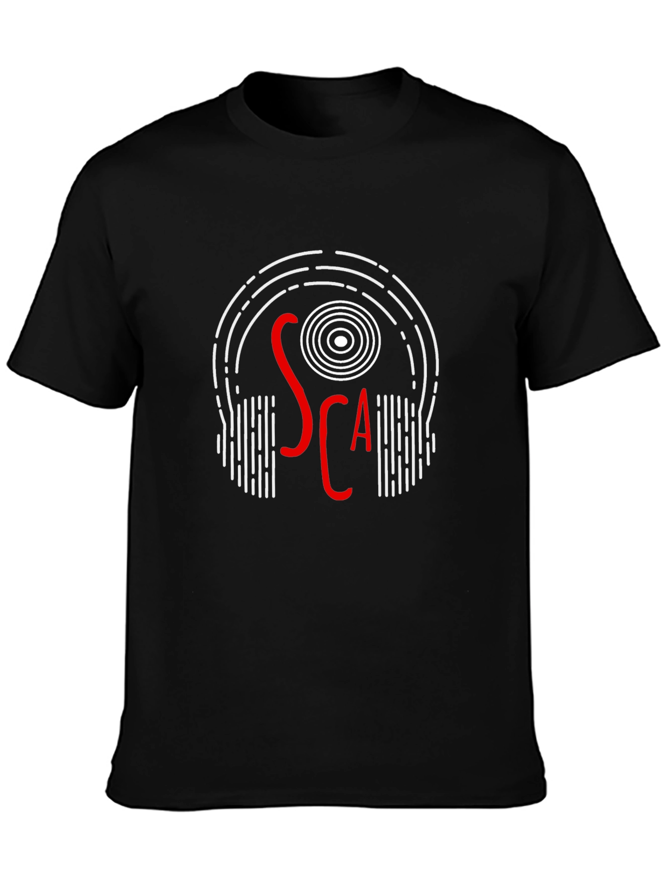 Camiseta Negra con Diseño de Auriculares y Texto SCA