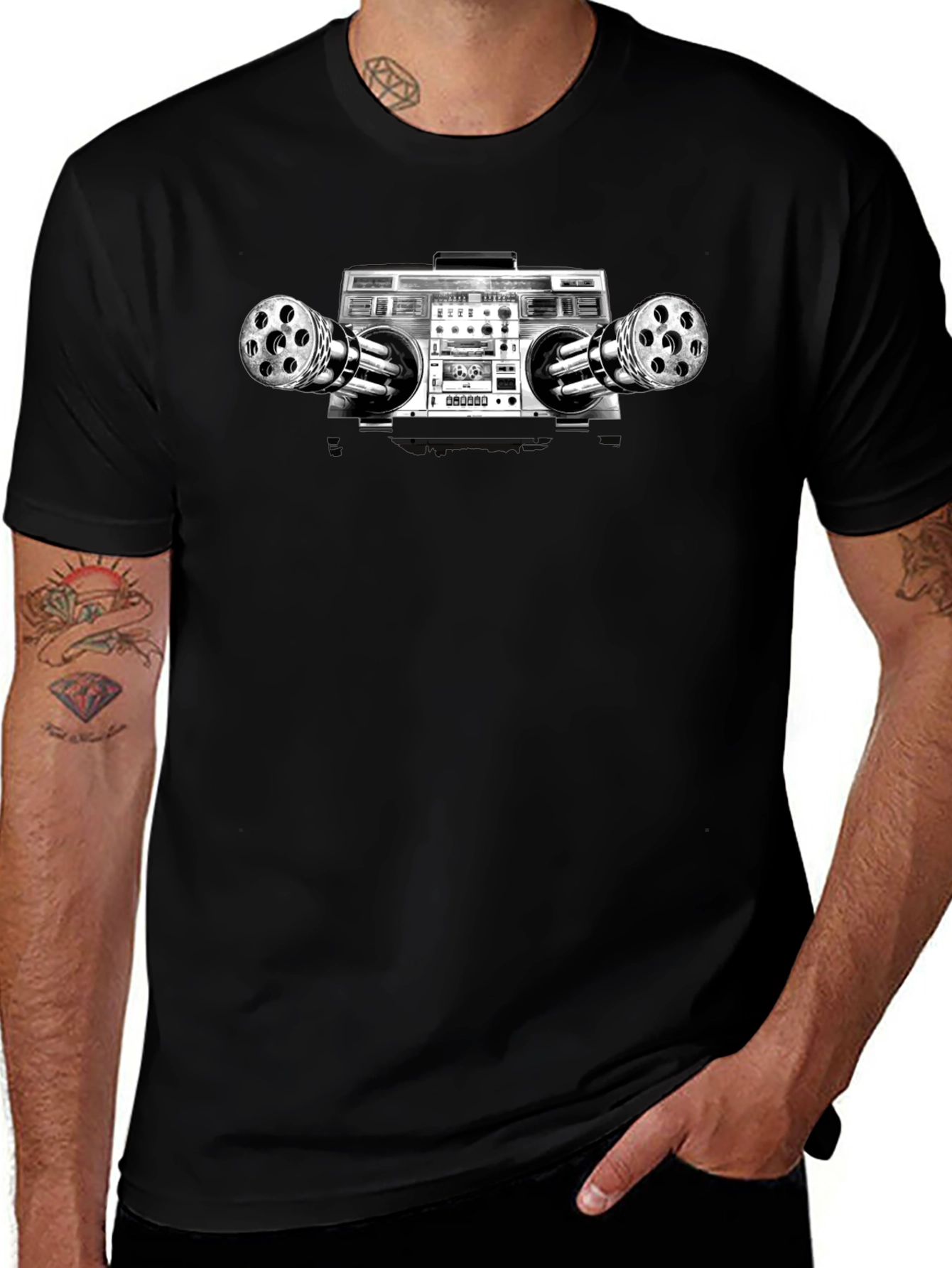 Camiseta Negra Boombox Artillería Pesada