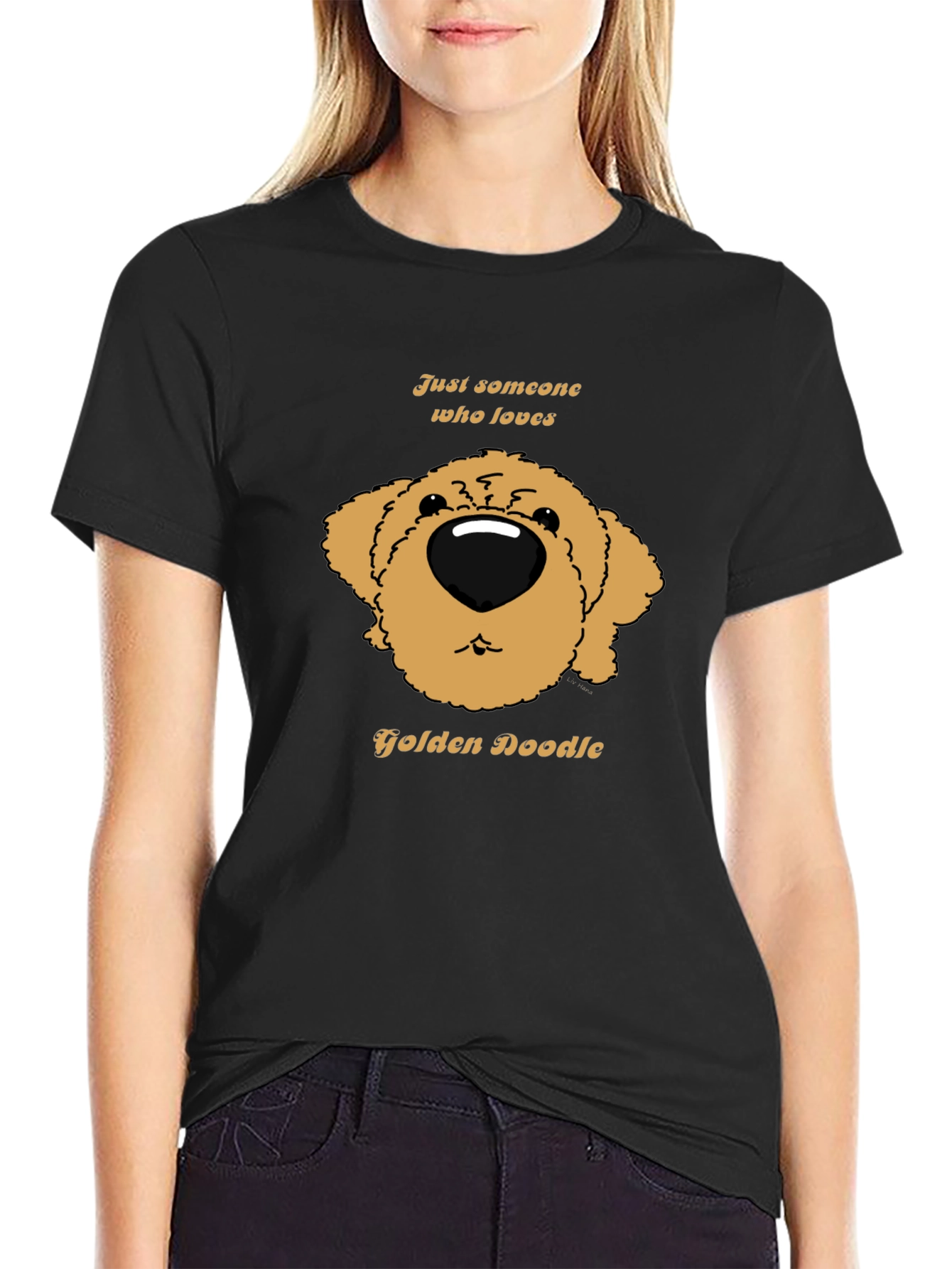 Camiseta Negra con Diseño de Golden Doodle