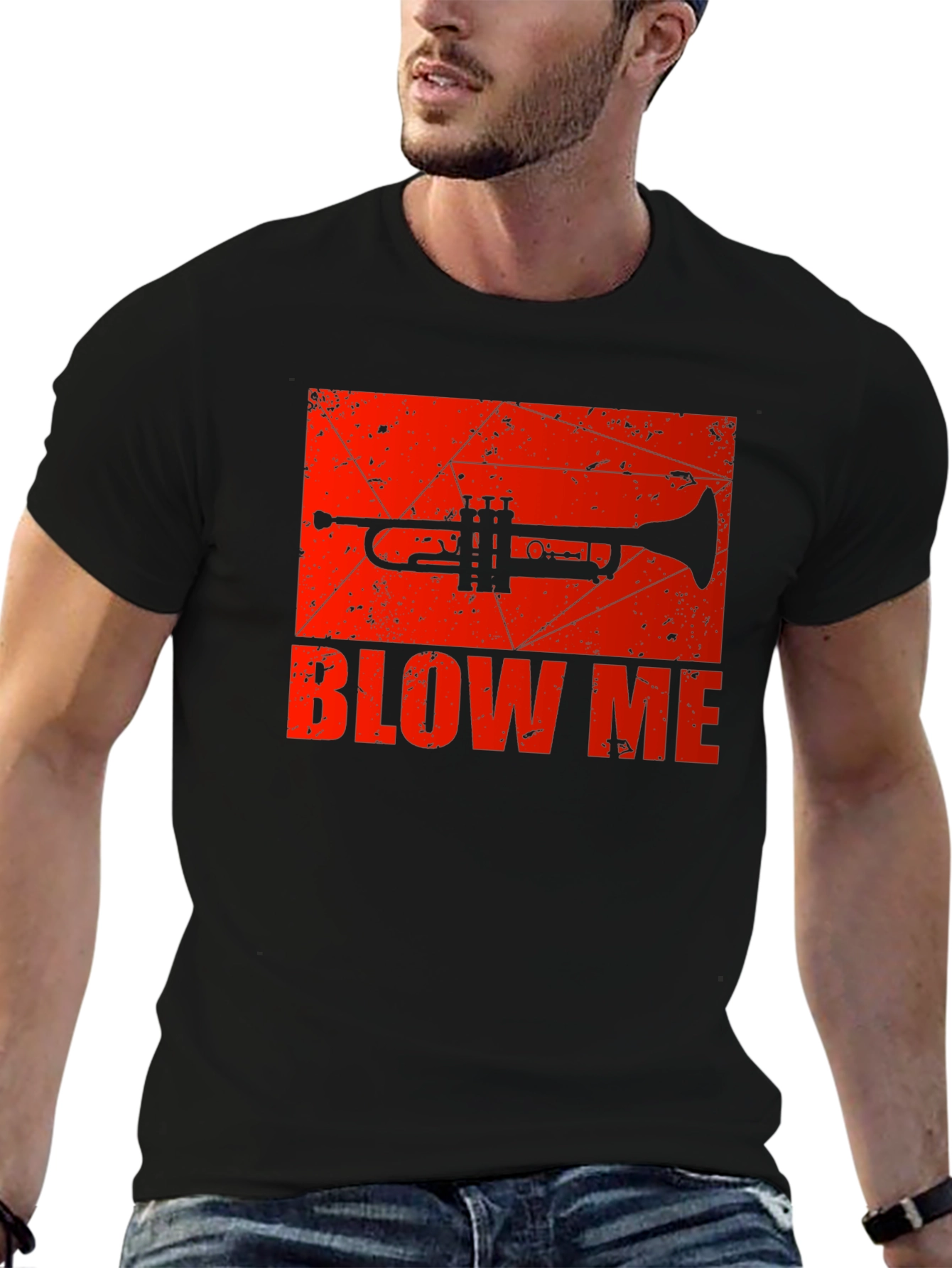 Camiseta Negra con Diseño de Trompeta Blow Me
