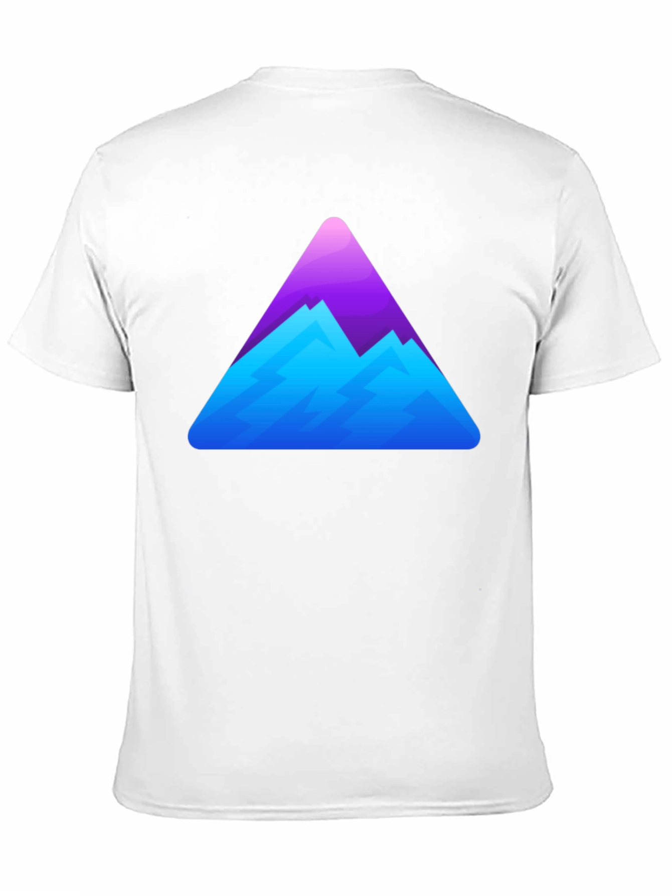 Camiseta Negra con Diseño de Montaña Abstracta