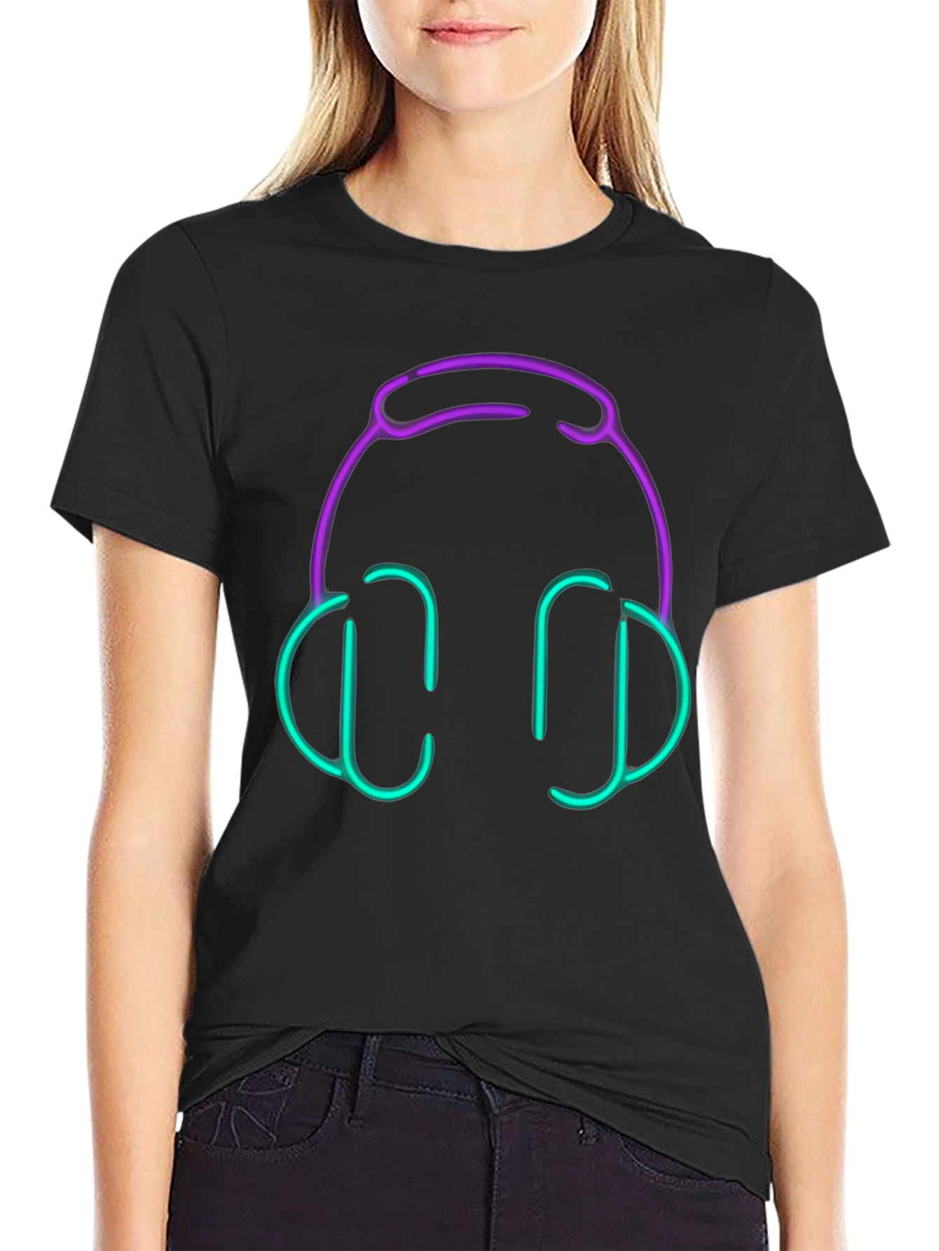 Camiseta Negra con Diseño de Auriculares Neón