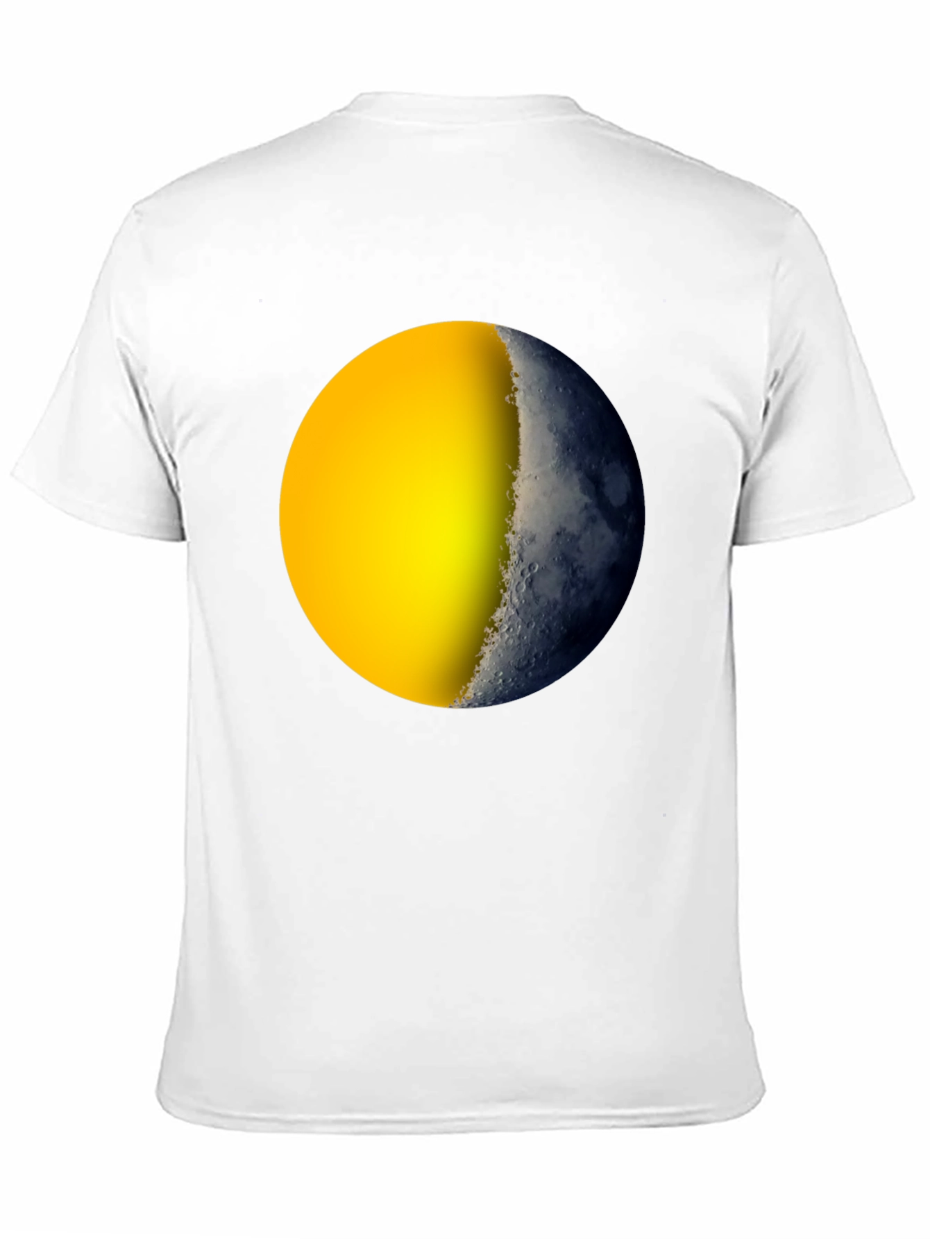 Camiseta Negra con Diseño de Sol y Luna