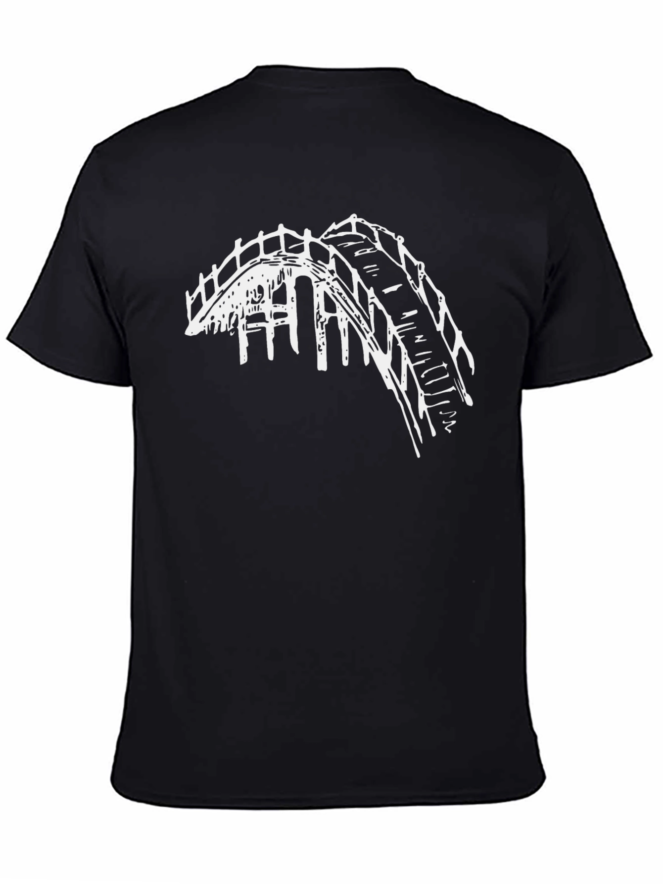 Camiseta Negra con Diseño de Puente Blanco