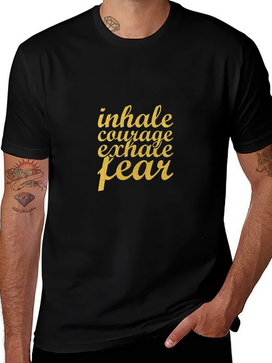 Camiseta Negra con Mensaje Motivacional Dorado