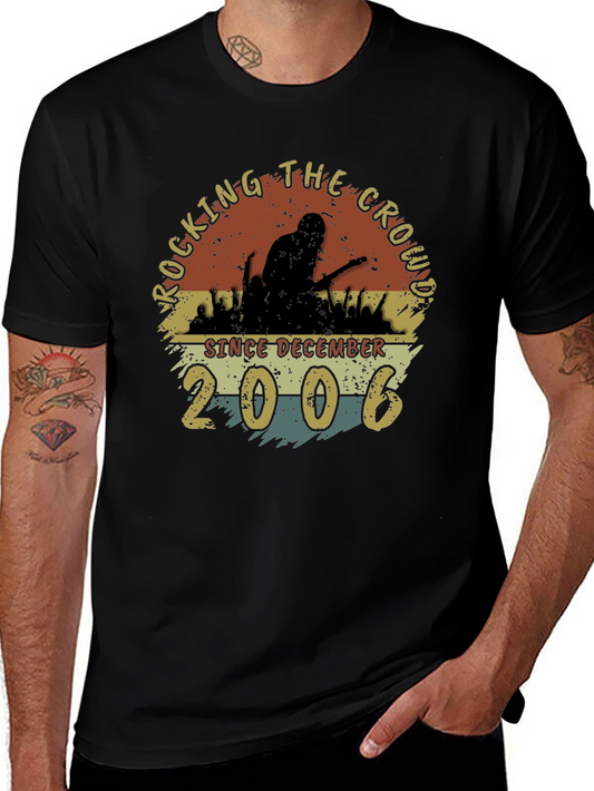 Camiseta Negra Retro Rocking The Crowd Desde 2006