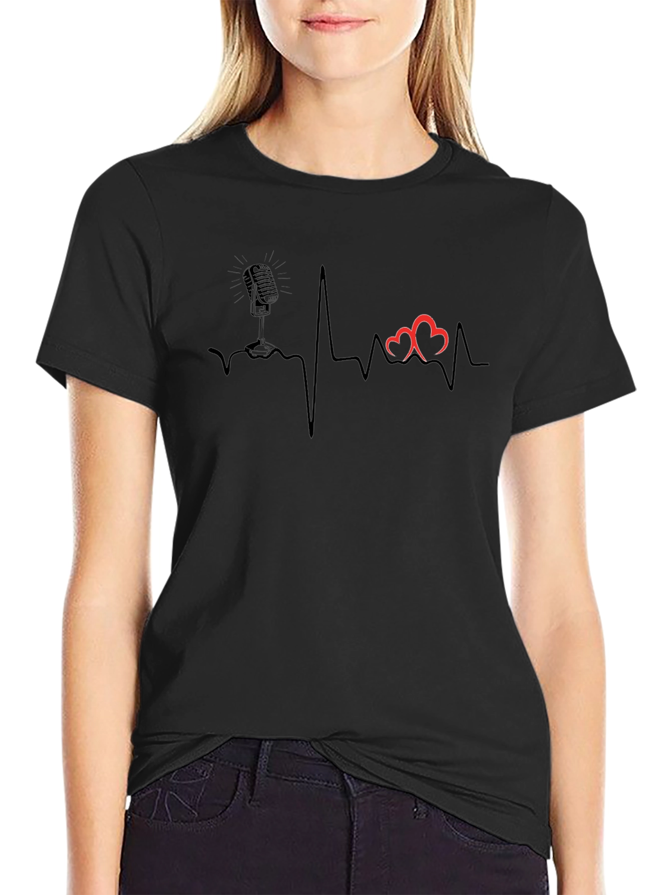 Camiseta Negra Corazón y Micrófono