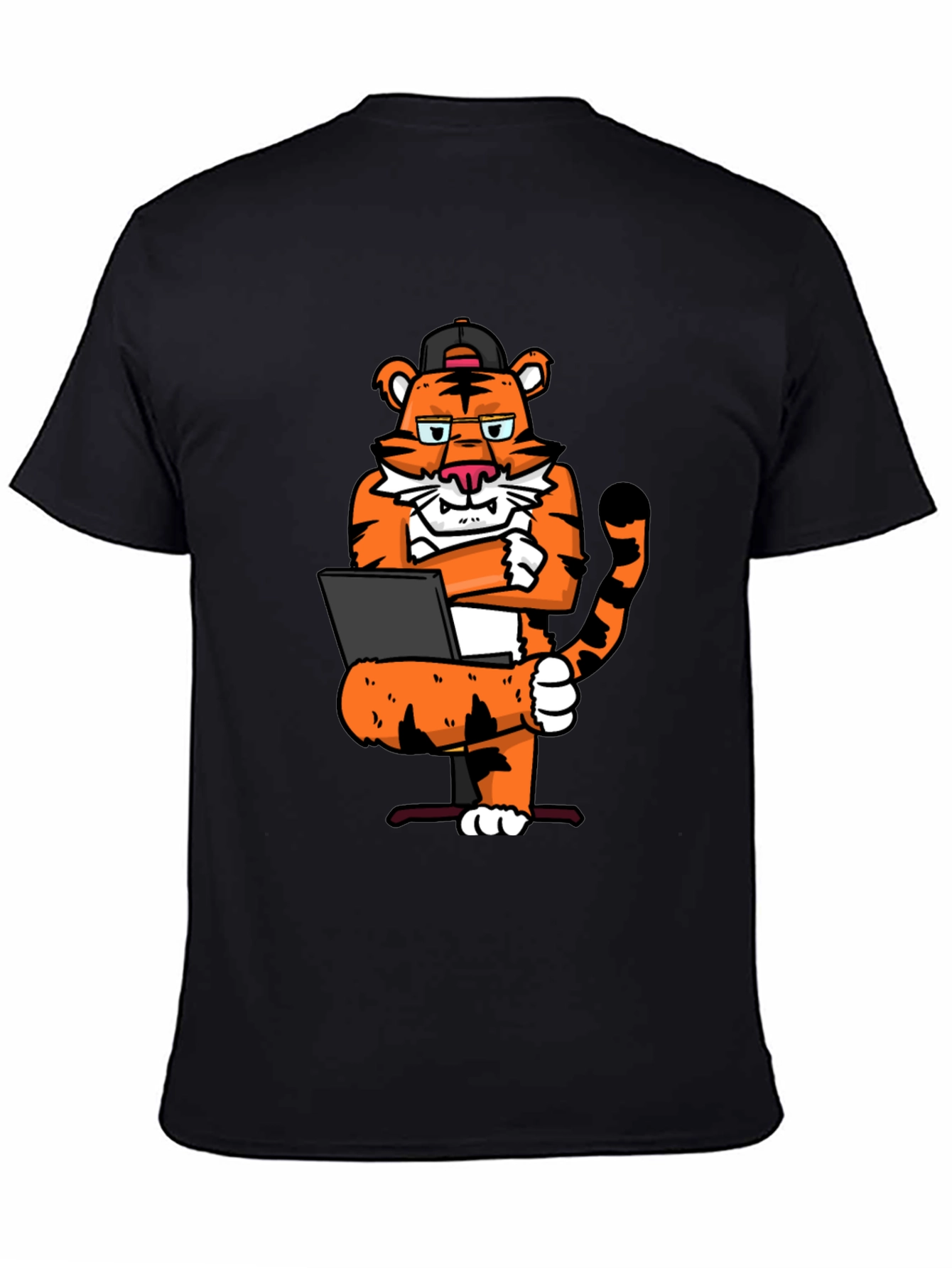 Camiseta Negra con Tigre Programador