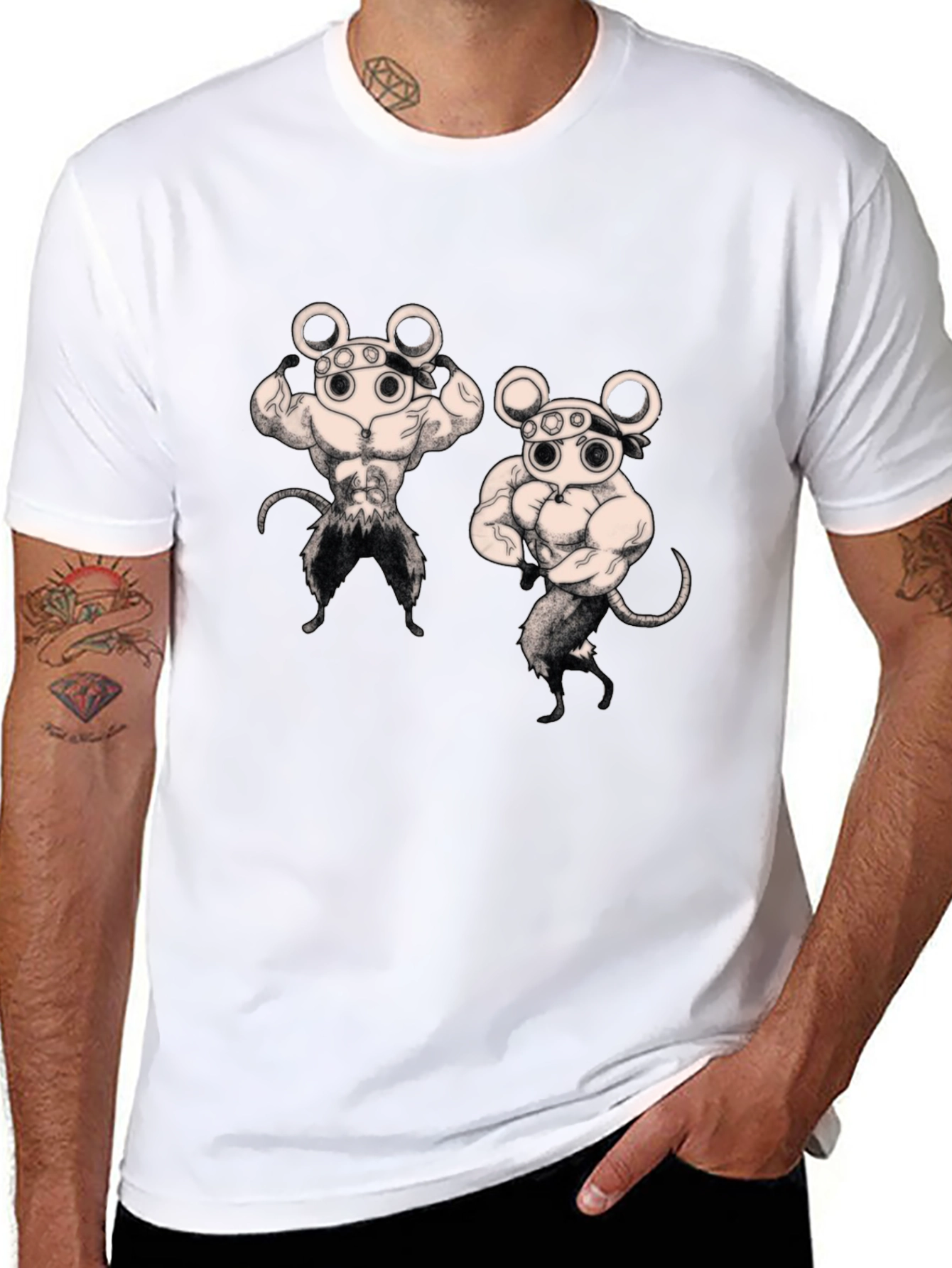 Camiseta Negra con Diseño Musculoso de Ratones