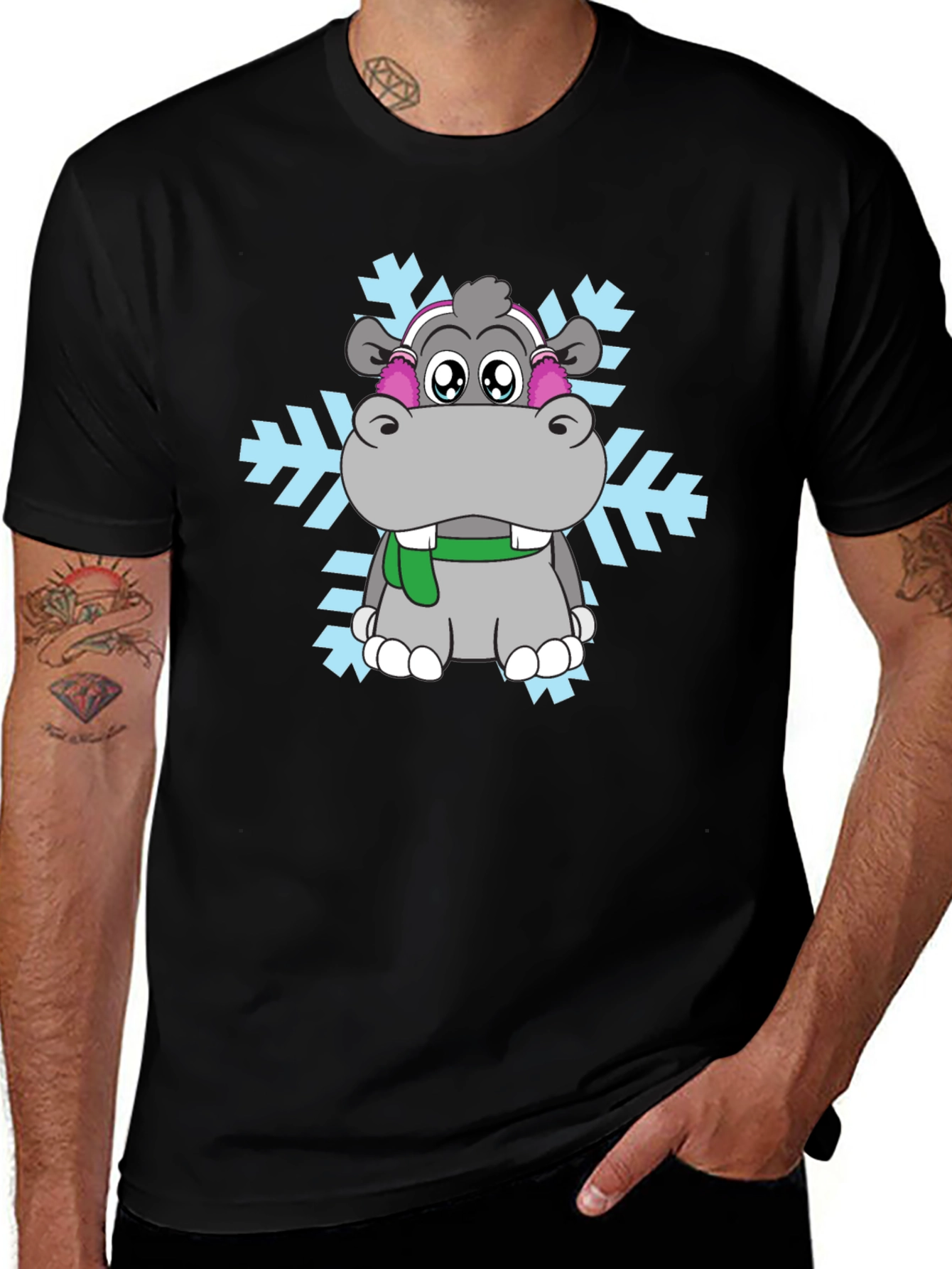 Camiseta Negra con Hipopótamo Invernal