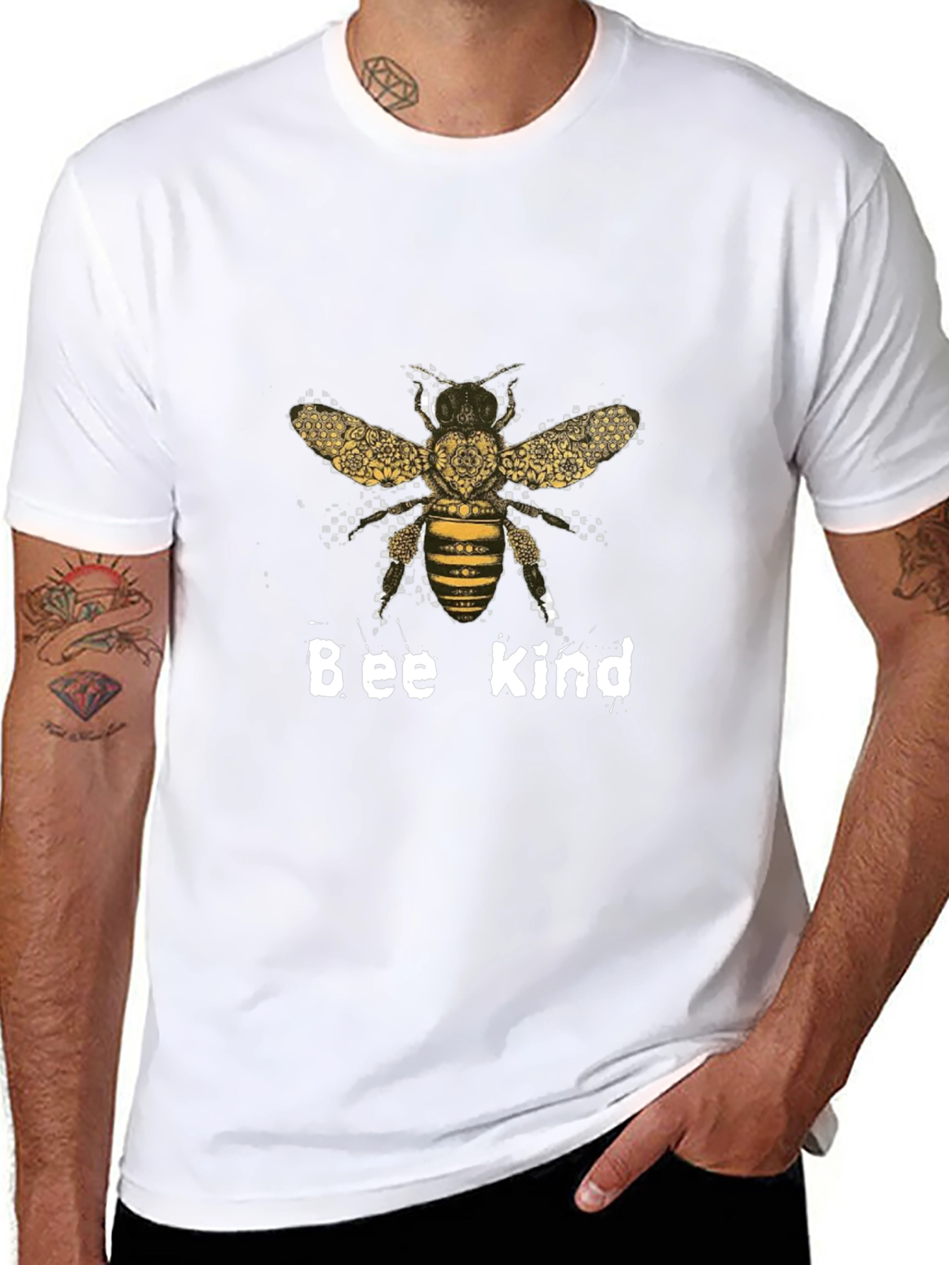 Camiseta Negra Bee Kind Diseño Abeja