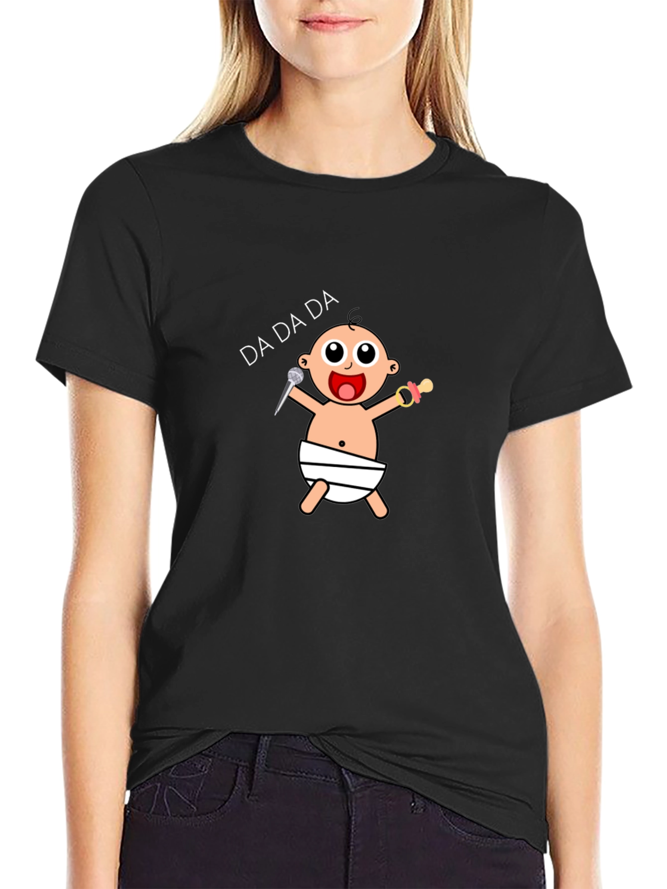 Camiseta Negra con Diseño de Bebé Cantante