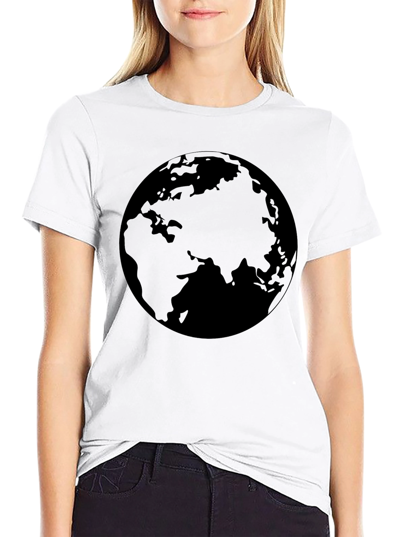 Camiseta Negra con Diseño del Planeta Tierra