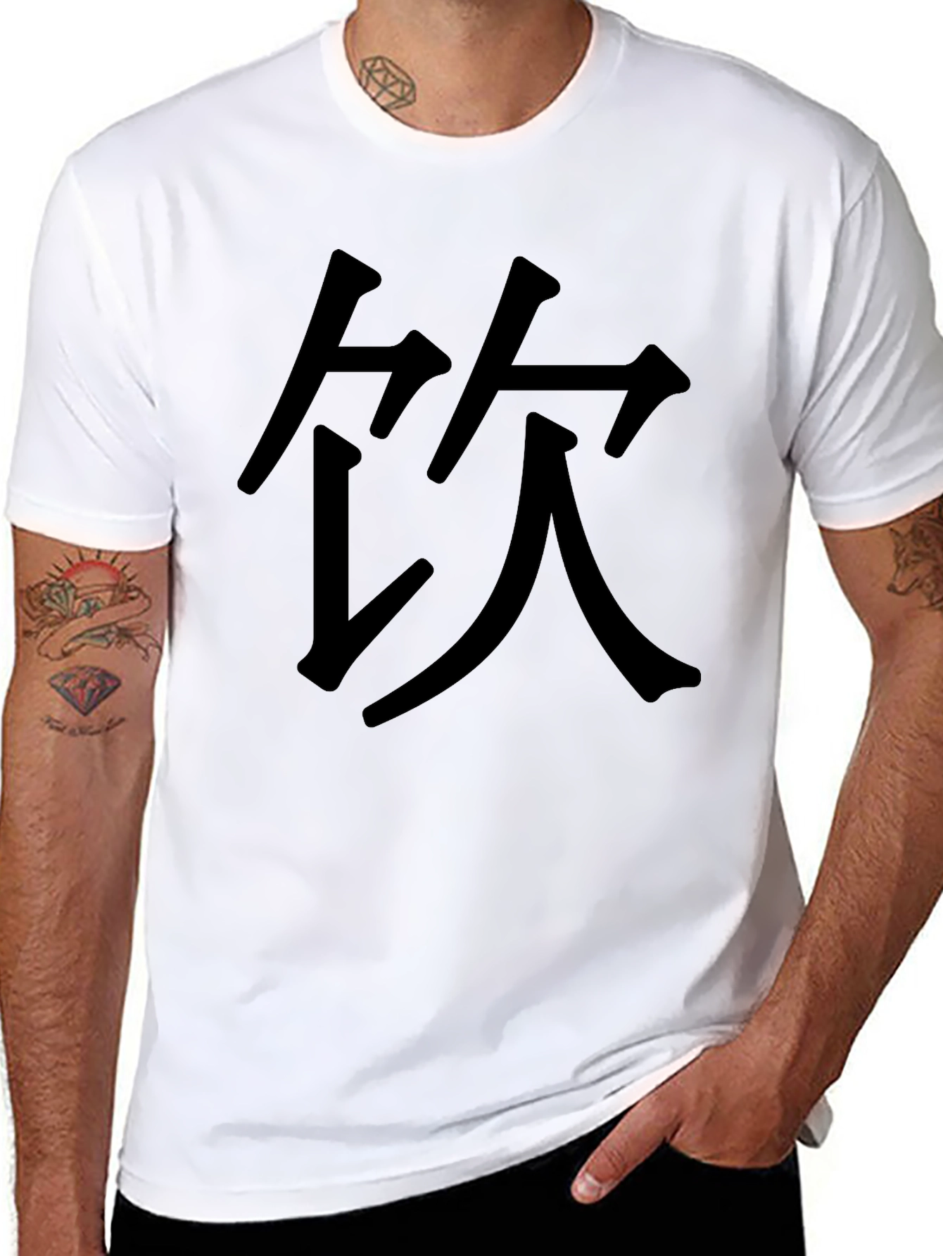 Camiseta Negra con Kanji - Estilo Casual y Moderno