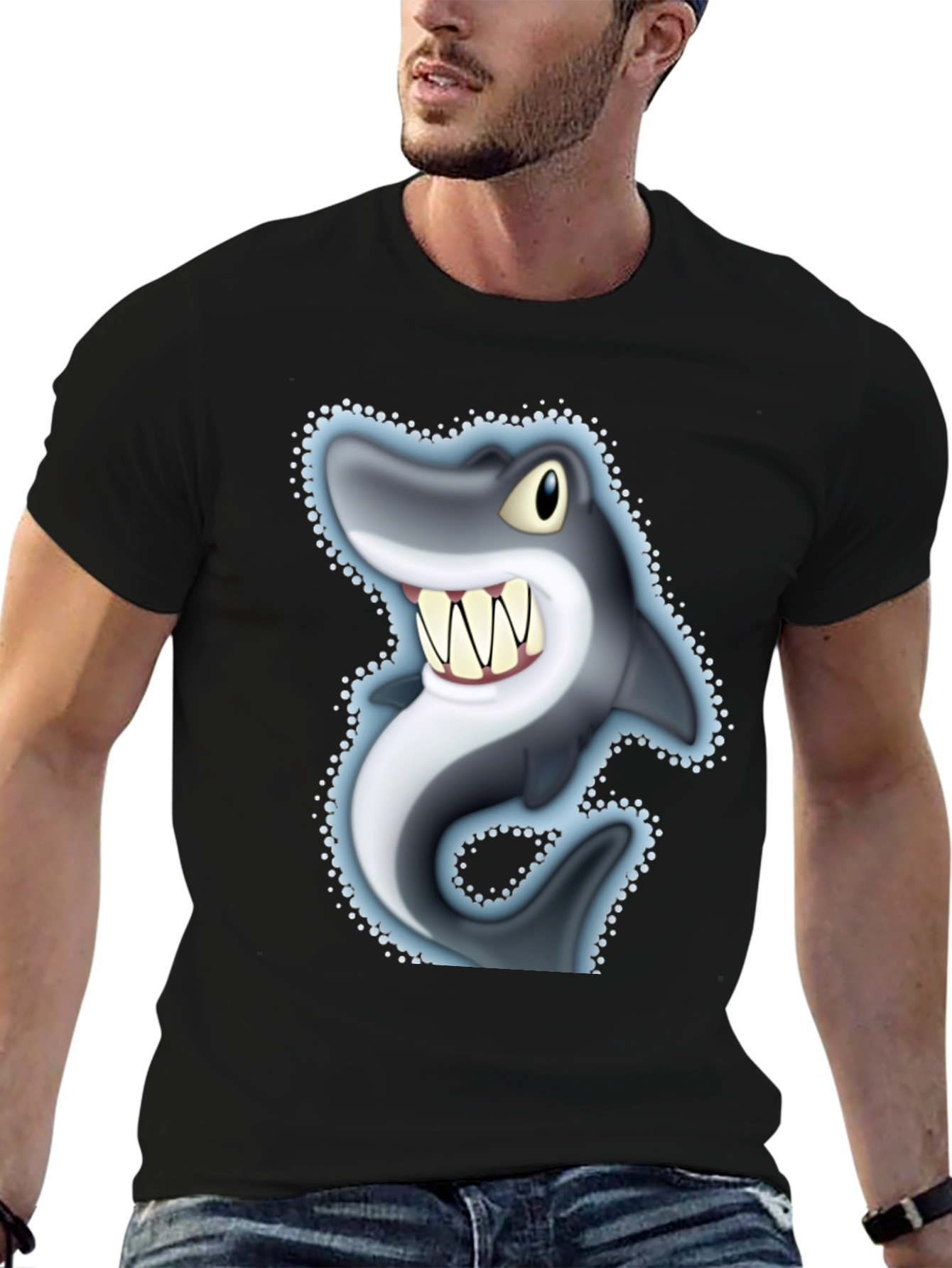 Camiseta Negra con Tiburón Caricatura