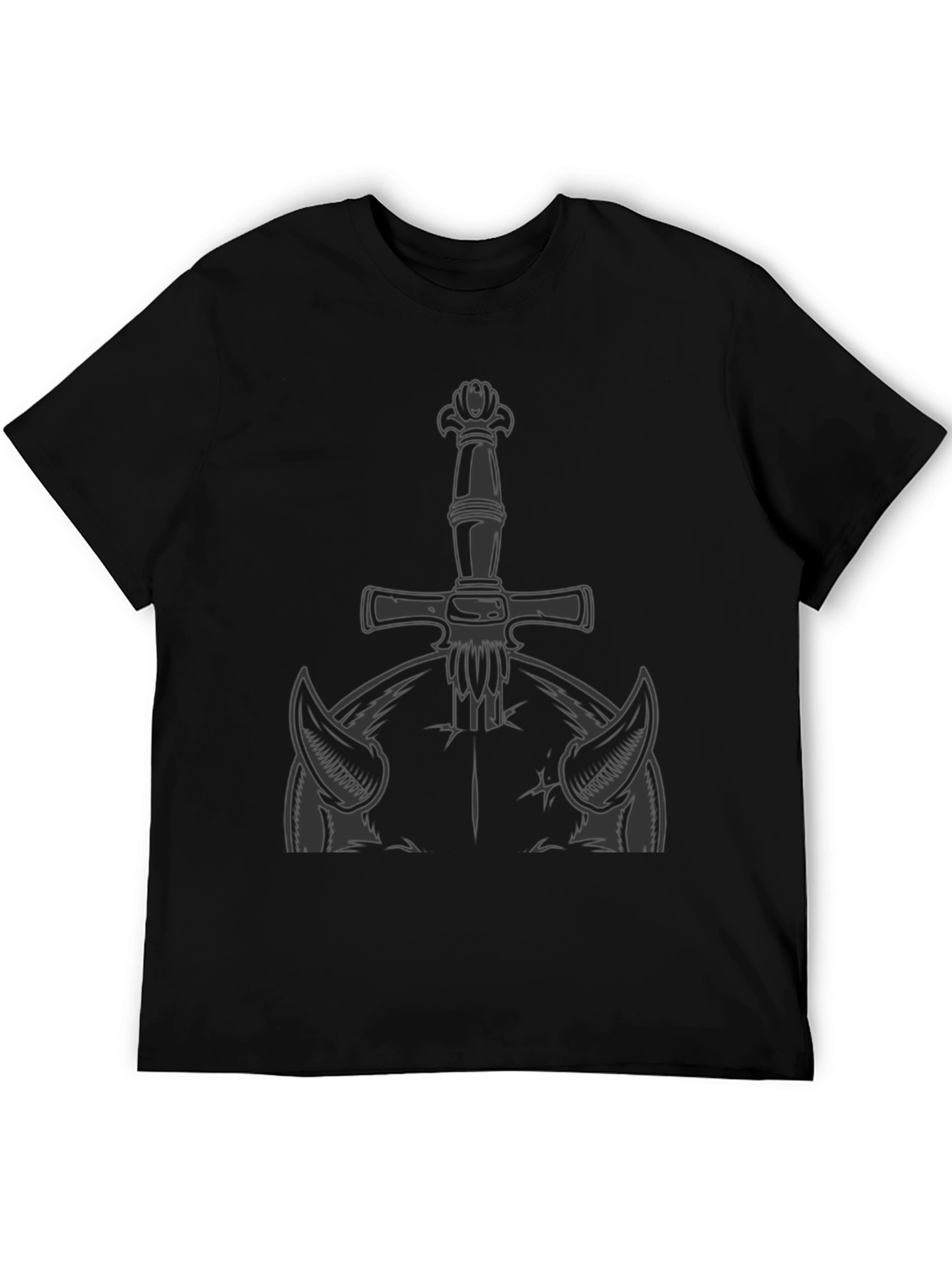 Camiseta Negra con Diseño de Espada y Cuernos