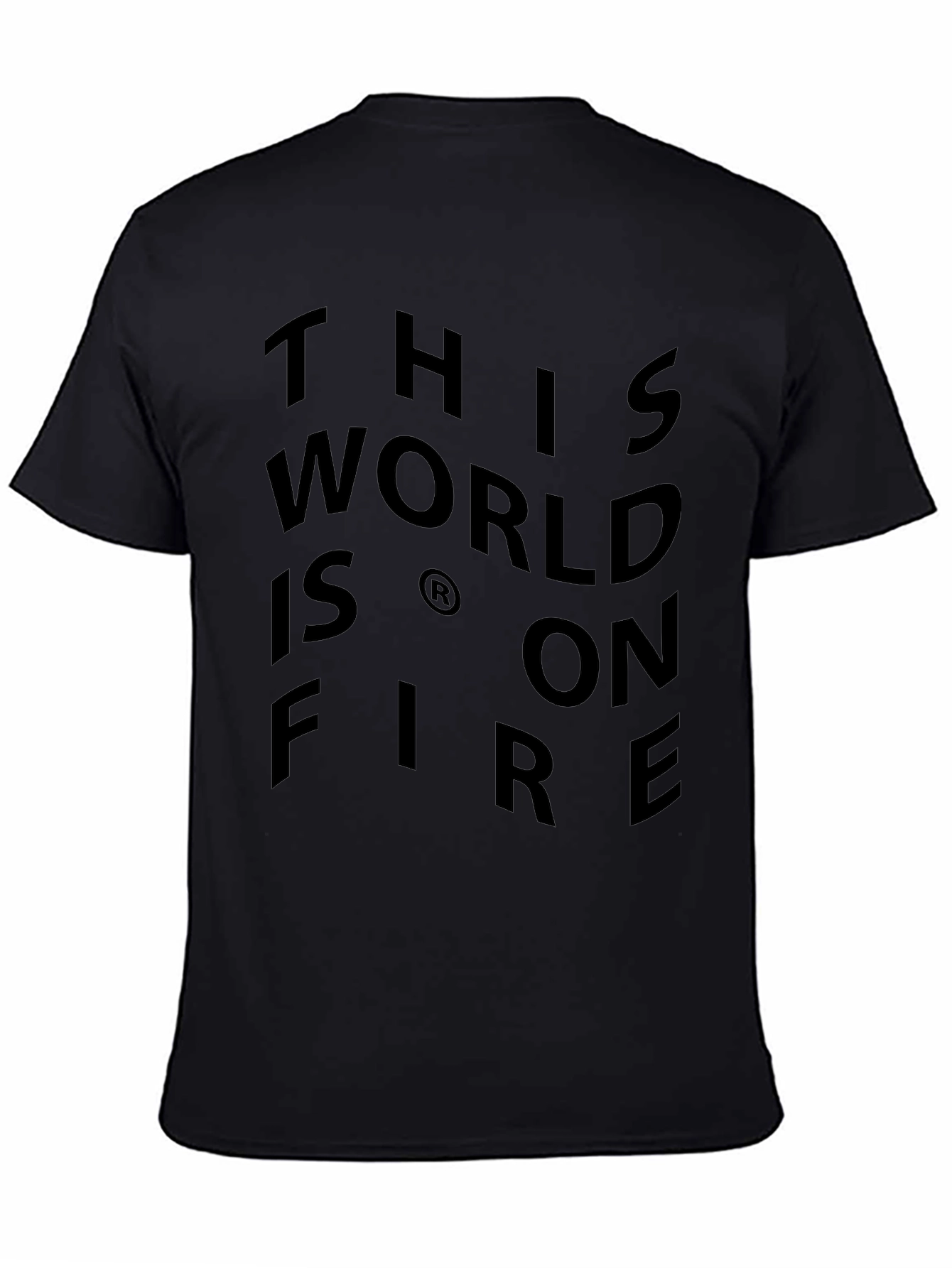 Camiseta Negra Este Mundo Está en Llamas