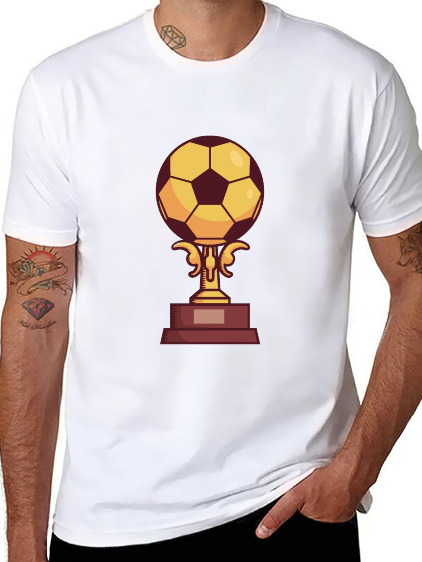 Camiseta Negra con Diseño de Trofeo de Fútbol