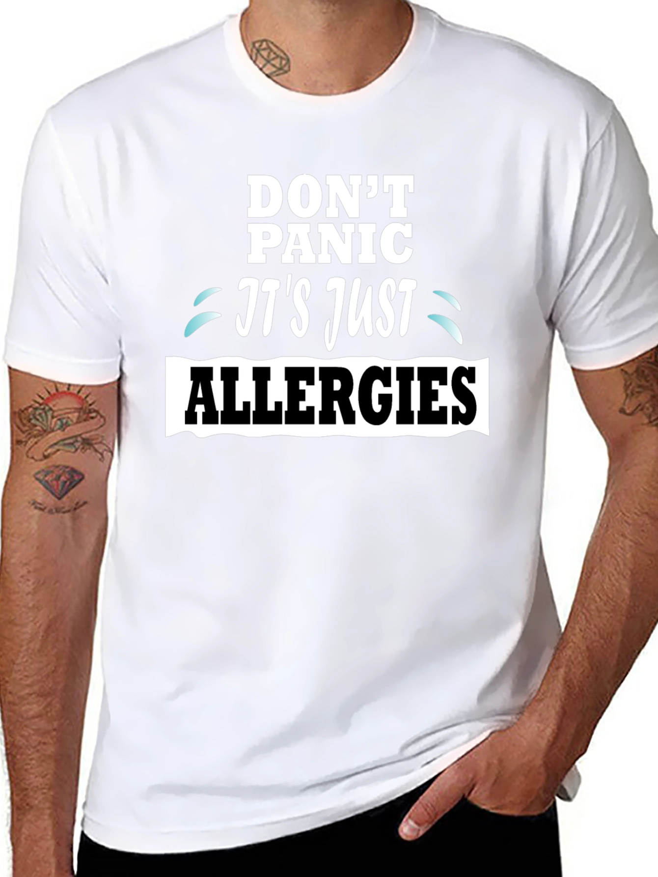 Camiseta Negra Dont Panic Its Just Allergies