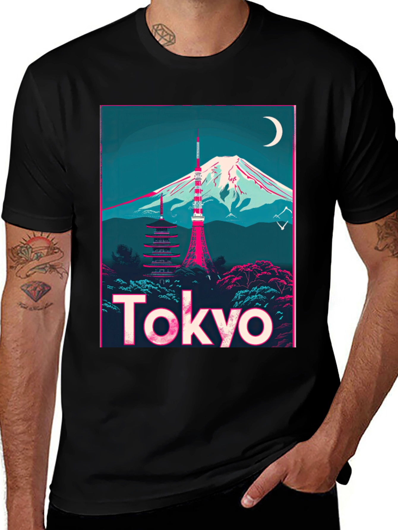 Camiseta Negra Tokio: Diseño Único