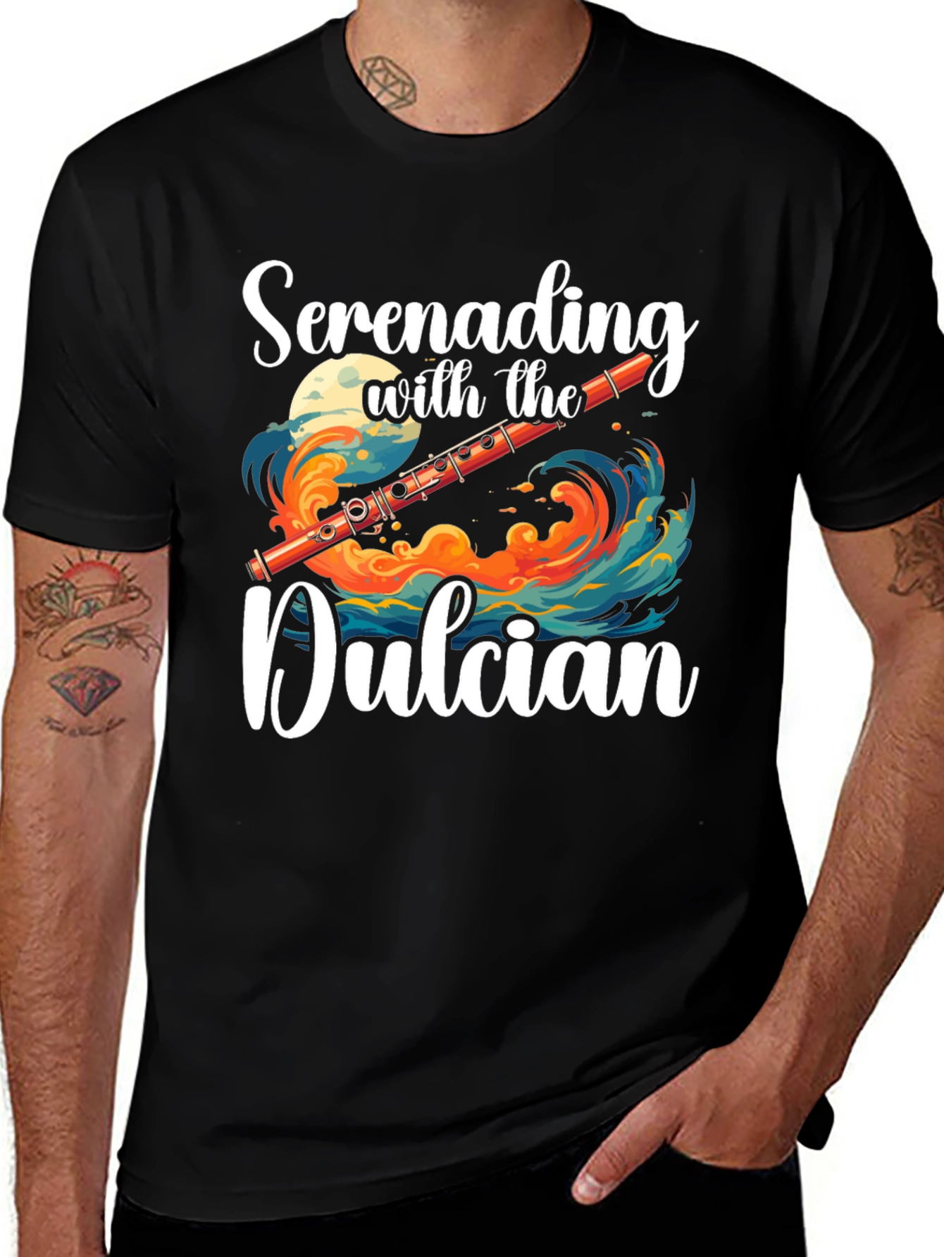 Camiseta Negra Serenata con el Dulcian