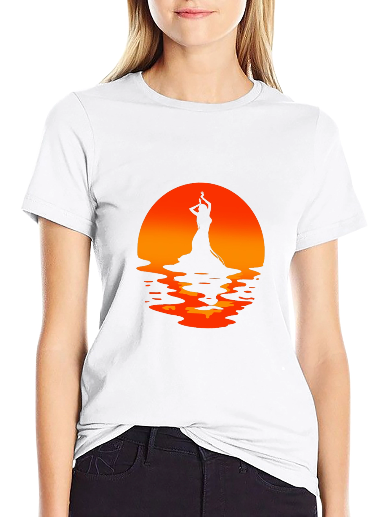 Camiseta Negra con Silueta de Bailarina al Atardecer