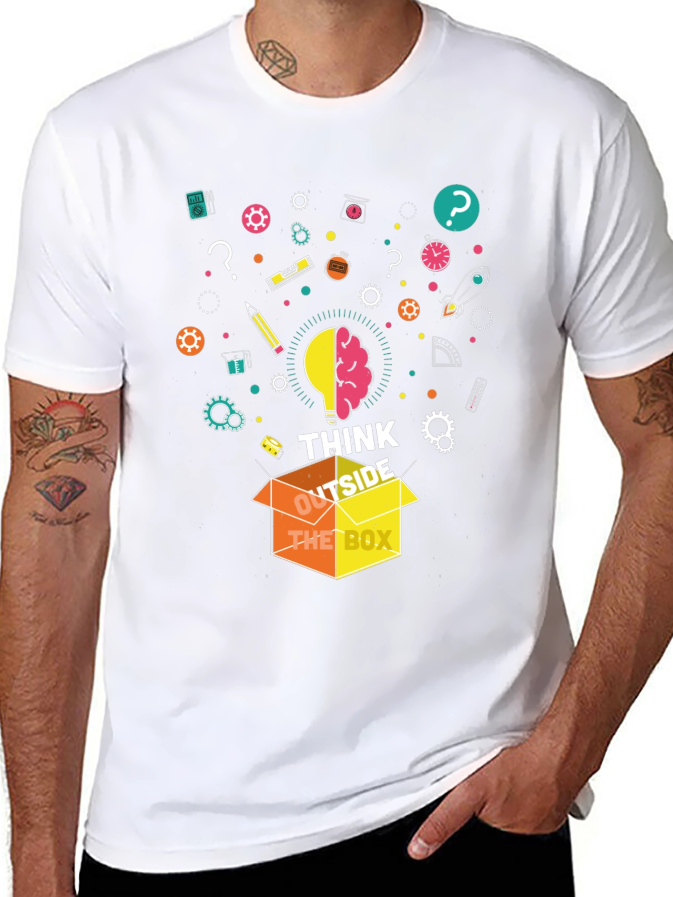 Camiseta Negra Piensa Fuera de la Caja para Hombre