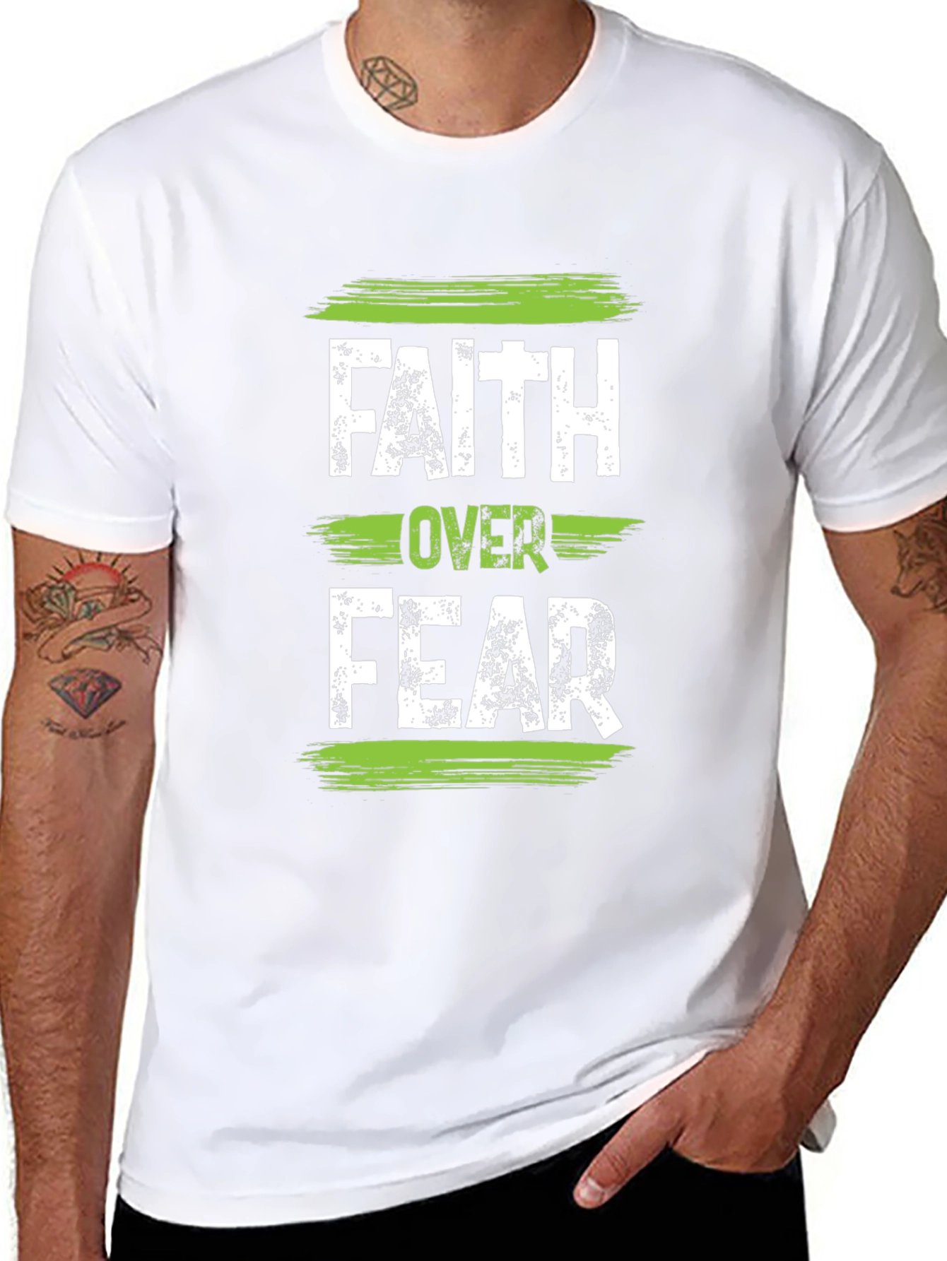 Camiseta Negra: Fe Sobre Miedo - Estilo Casual